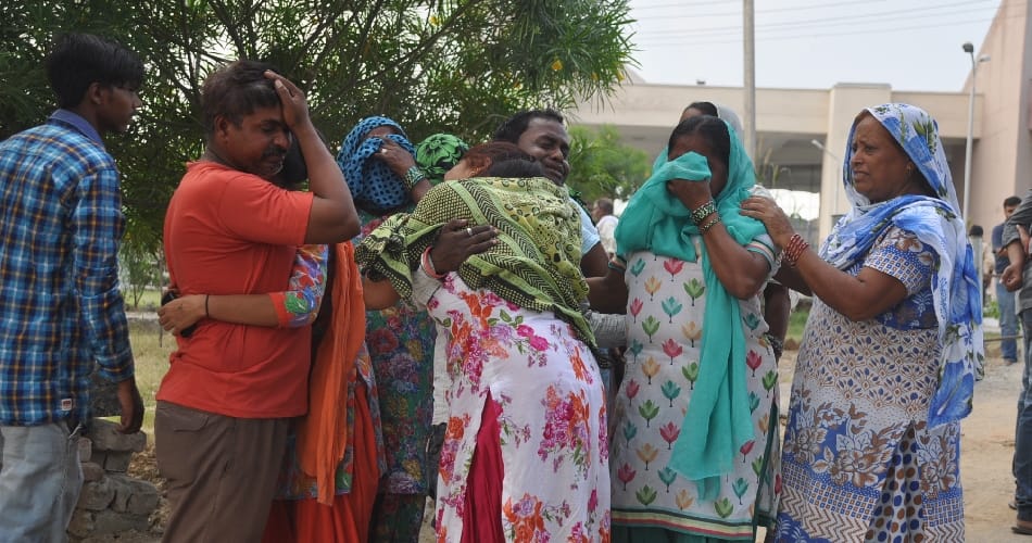 two people died due to poisonic gas in severage in ludhiana