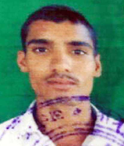 five people died in Aligarh's Tappal during clean the well