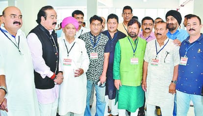 party workers asked for resuming situation in valley