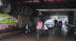 Niranjan began work on the bridge , from the three- day jam Jujenge urban