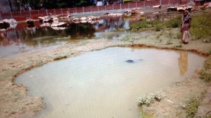 child died after drowned in ashram pit