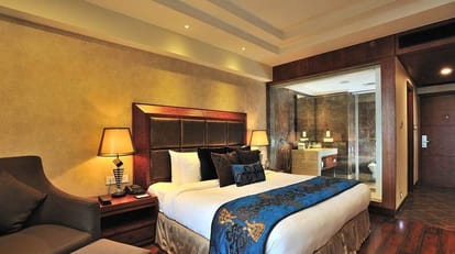 New year celebration plan in chandigarh, all hotels and clubs plans