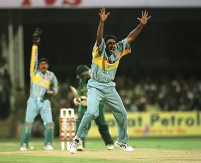 SAHARA CUP 1996: India vs pakistan, 5th ODI