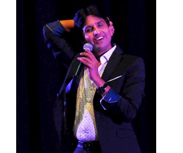  kumar vishwas comments on UP chief minister akhilesh yadav.