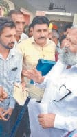 fatehabad, minister, farmars, villegers, cancer, meet mininster, harayana