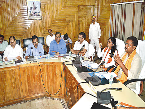 BJP MP officers took classes at fever