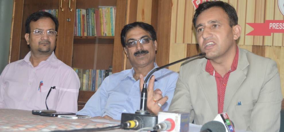 Himachal Govt Teachers Union President Virender Chauhan Statement