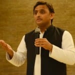 अखिलेश यादव
