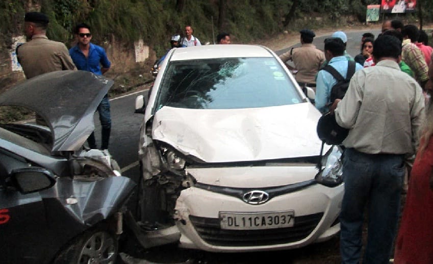 four injured in Almora car accident