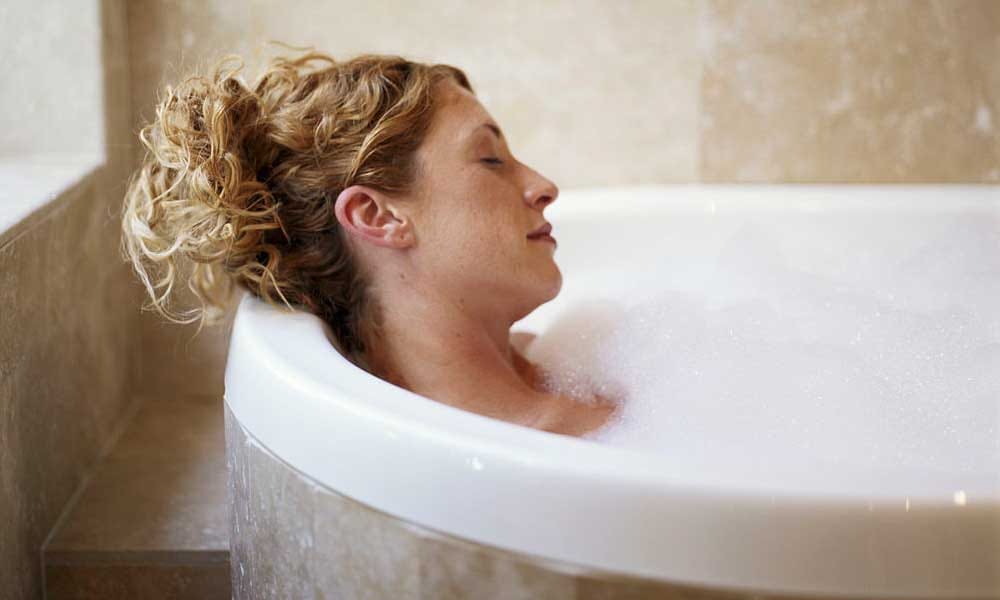 Tips To Reduce Waxing Pain