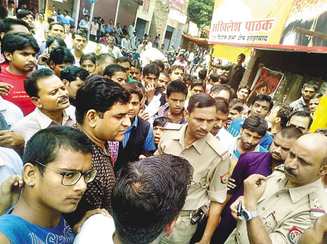 Quiet on the arrest of the accused dealers