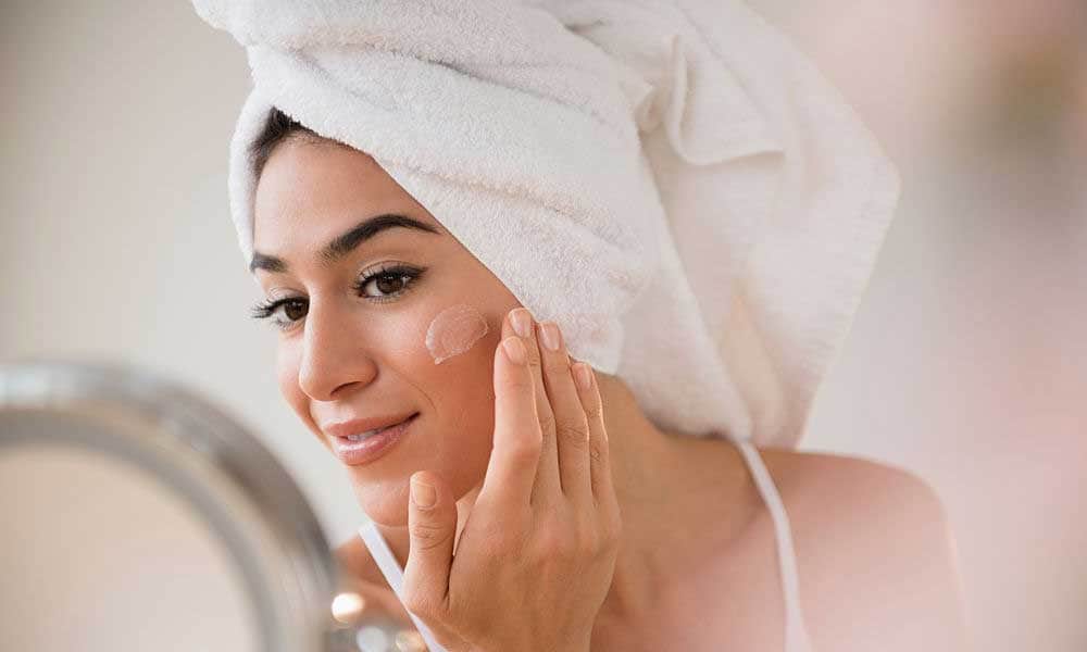 Benefits of Face Washing With Lemon Tea