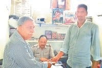 honesty, return rupees, return 17 thousand, Amardeep show honesty, Hisar