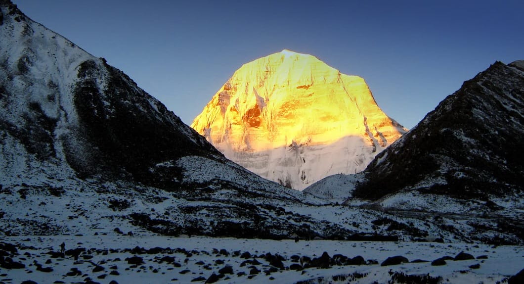 kailas mount turn into gold