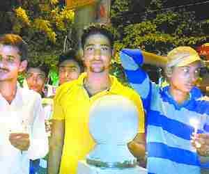 Candle march in memory of martyrs
