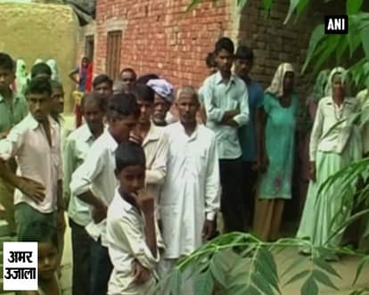 14-year-old immolates herself after being sexually harassed by two men