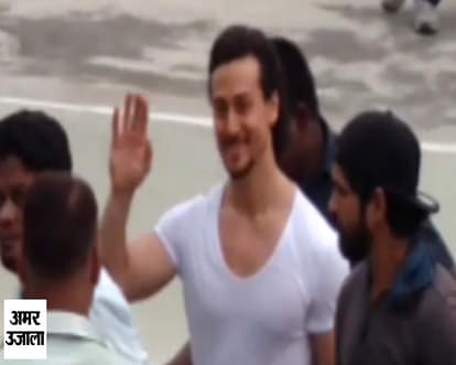 Tigger shroff reached varanasi for shooting