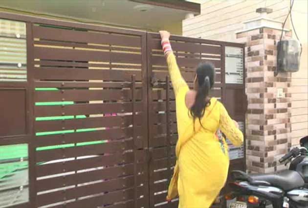 UP Women love of her husband's high-profile dramas