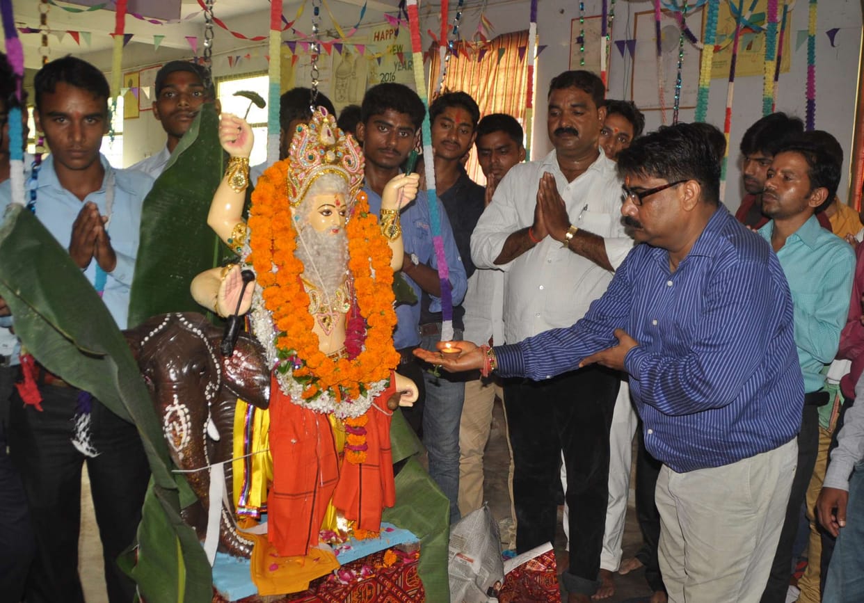 Vishwakarma worship