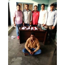 a man arrest with 3 pisltoles, jind