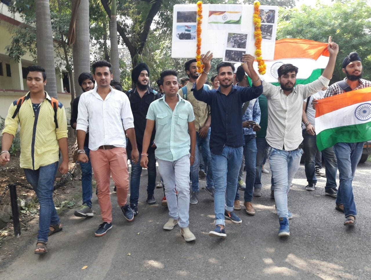 protest of youth in jammu 
