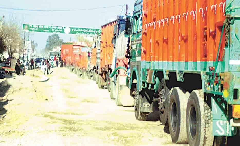 bajpur -nanital hiway jam