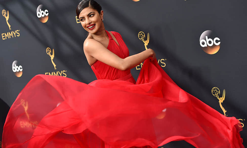 priyanka in emmy awards 2016