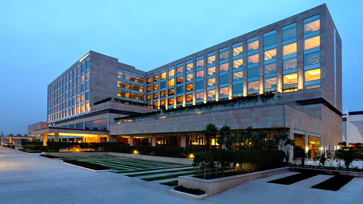 delhi 46 hotels hayatt regency and others with nizamuddin dargah annouce plastic free