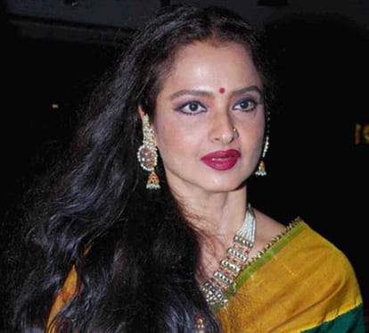 who changed the bold rekha