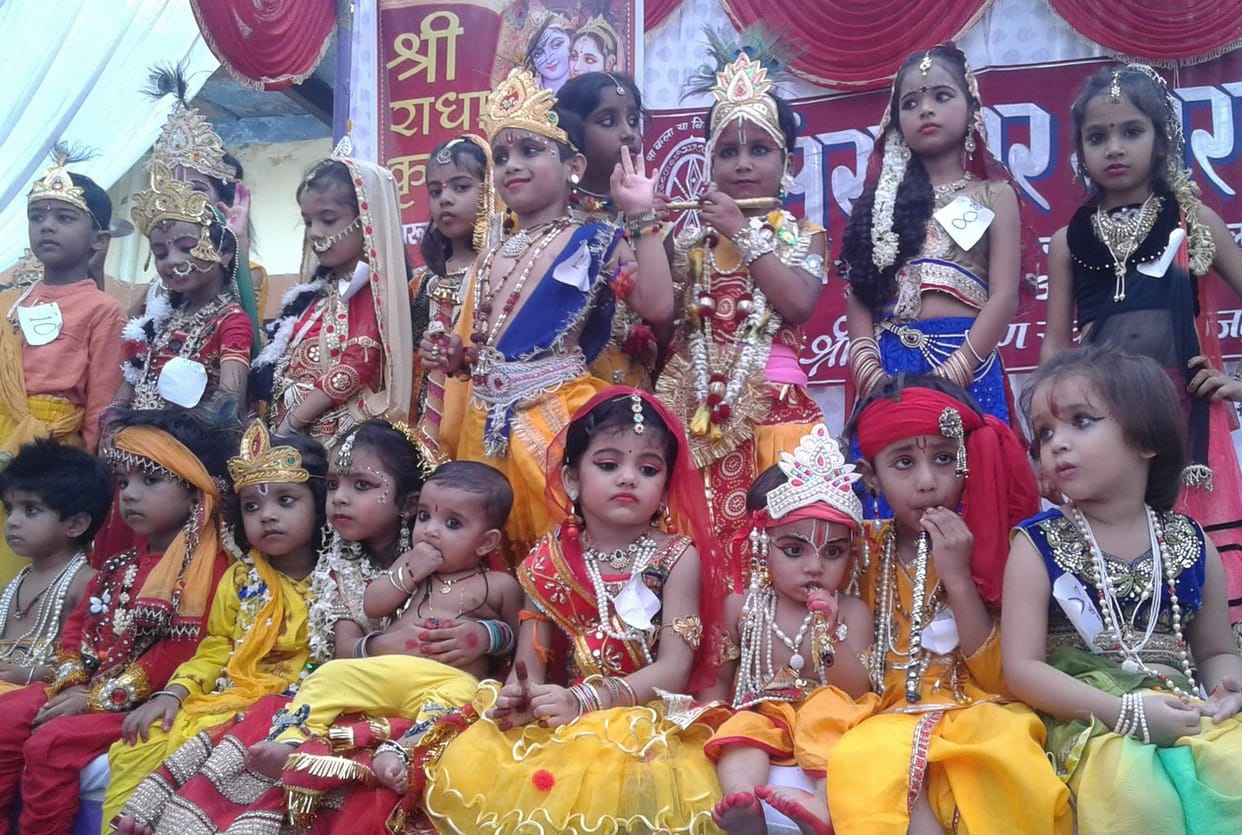 Swasti, Nitya and Marie Kirti stake