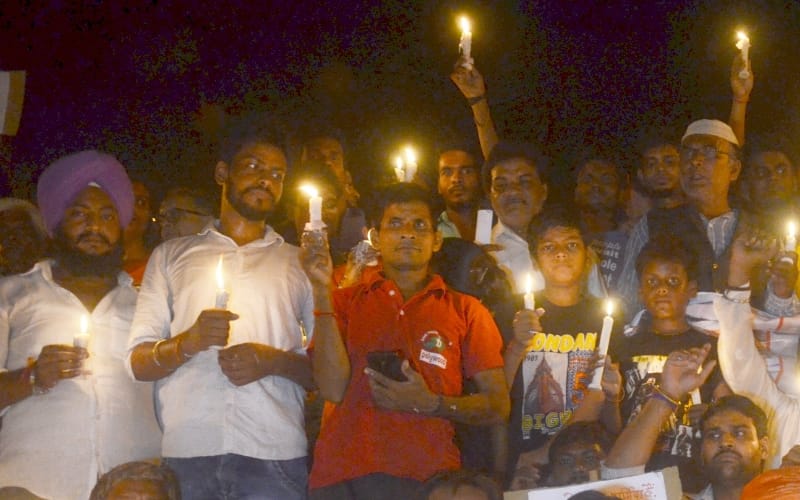 lucknow citizens pay tribute to uri martyrs