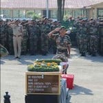 Uri Attack: Last salute to the martyrs in tears, Family & People burst into tears