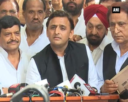 Samajwadi family will rebuild the next government: Akhilesh Yadav