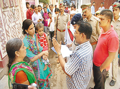 The officers stopped the widow committed suicide