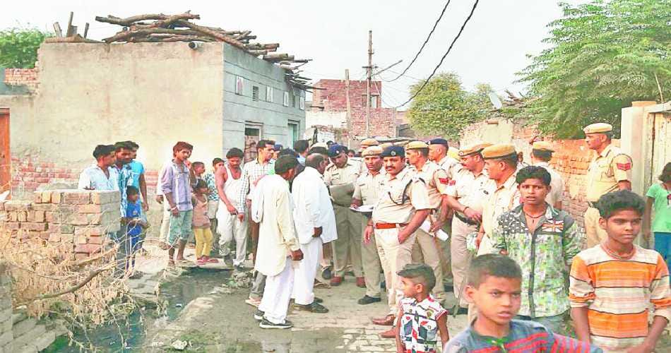 drug smuggling, raid in drug smuggling area, Hisar police raid, anti drug movement, Hisar