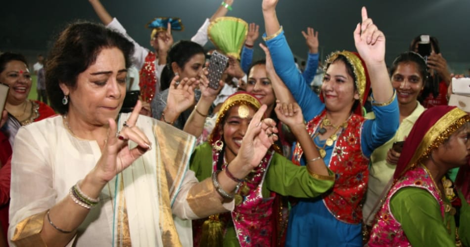 Interlecchual disabled players, special song, MP Kher started dancing with children