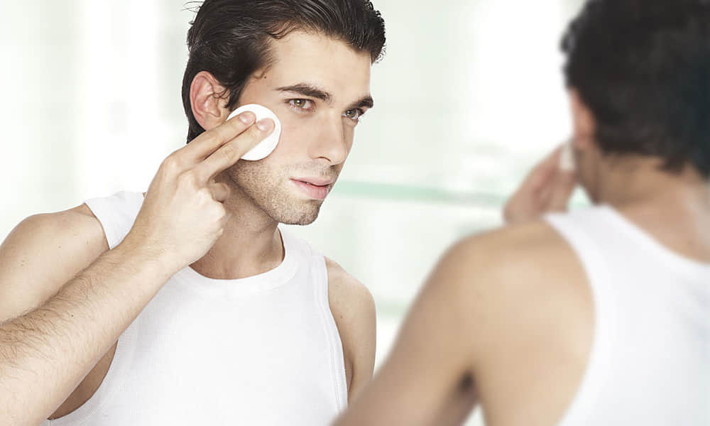 cinnamon powder benefits for every type of skin including acne prone to dry