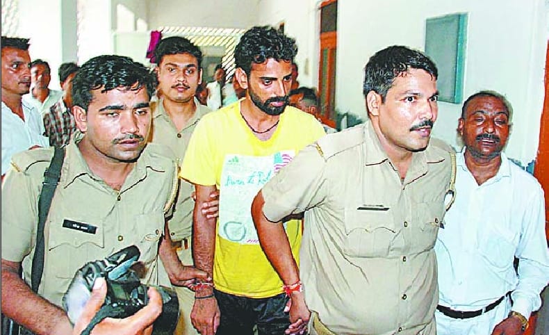 At the time of the murder of the wife and son had become yahoo victory