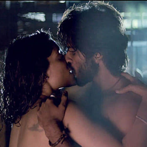 love making scene between harshvardhan and saiyami kher