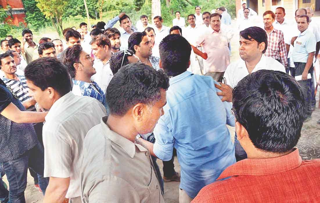 teacher,s association election
