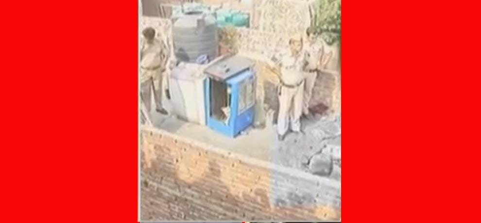 triple murder in delhi nand nagri, son in law killed three while sleeping