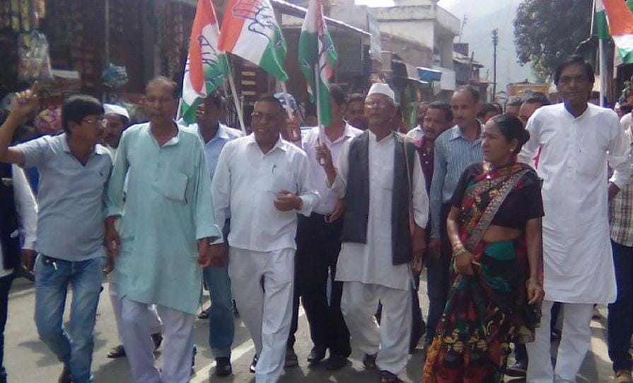Congressmen procession pulled against the Modi government