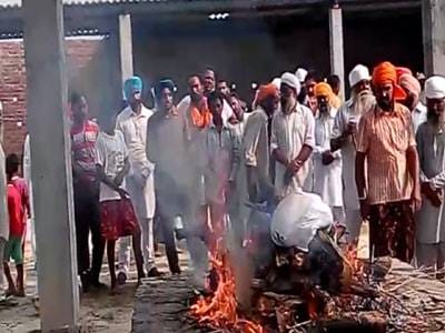 Amritsar bus tragedy funaral of three children at amritsar