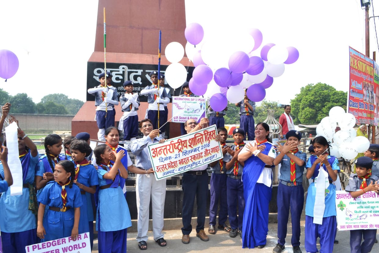 Balloon was blown Message of peace 