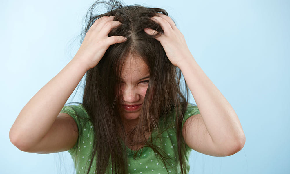 Varanasi Damaged woman hair, beauty parlour pay compensation 