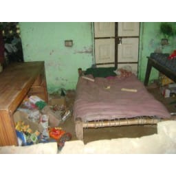 hotel owner, there lakhs, robrey, dumper, villgers
