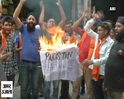 Watch: Youths raise slogans of Indian Army ‘Zindabad’, “Pakistan Murdabad”