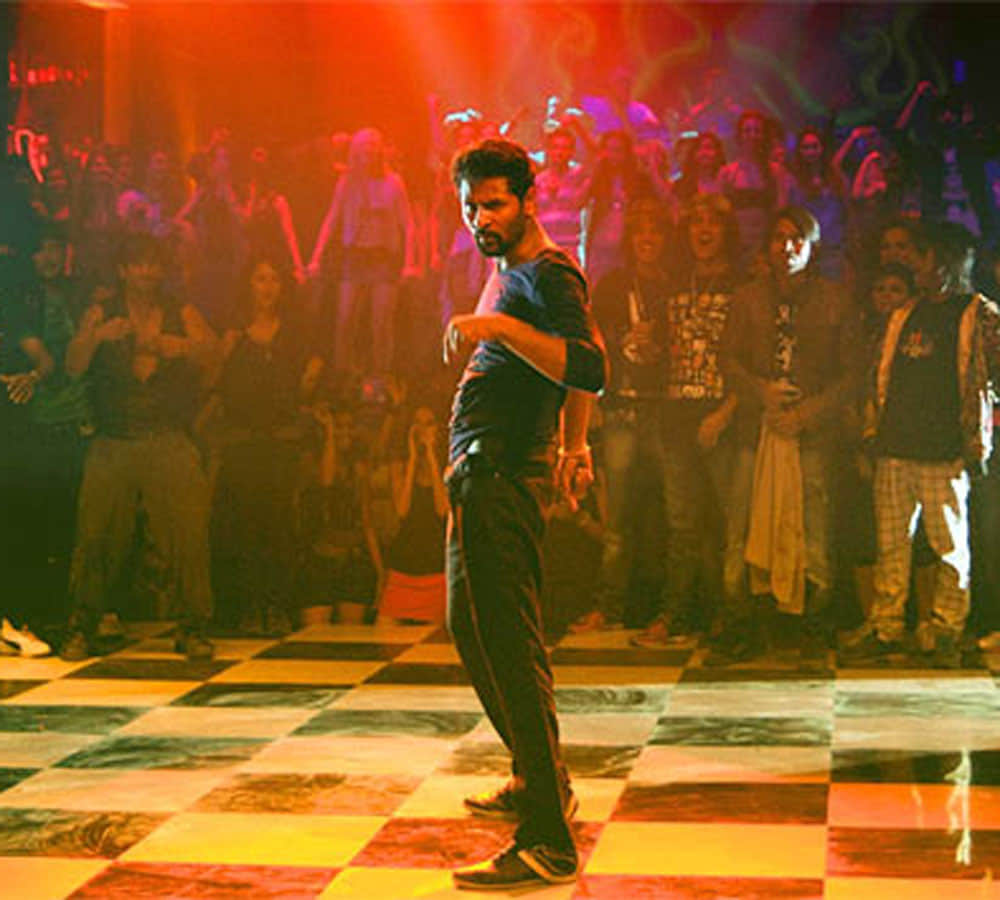 Prabhu Deva struck by temporary paralysis attack