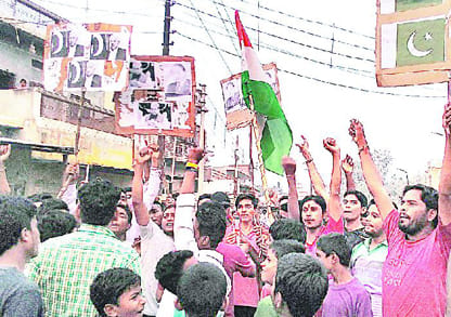 The people expressed their protest and burnt effigy of Pakistan