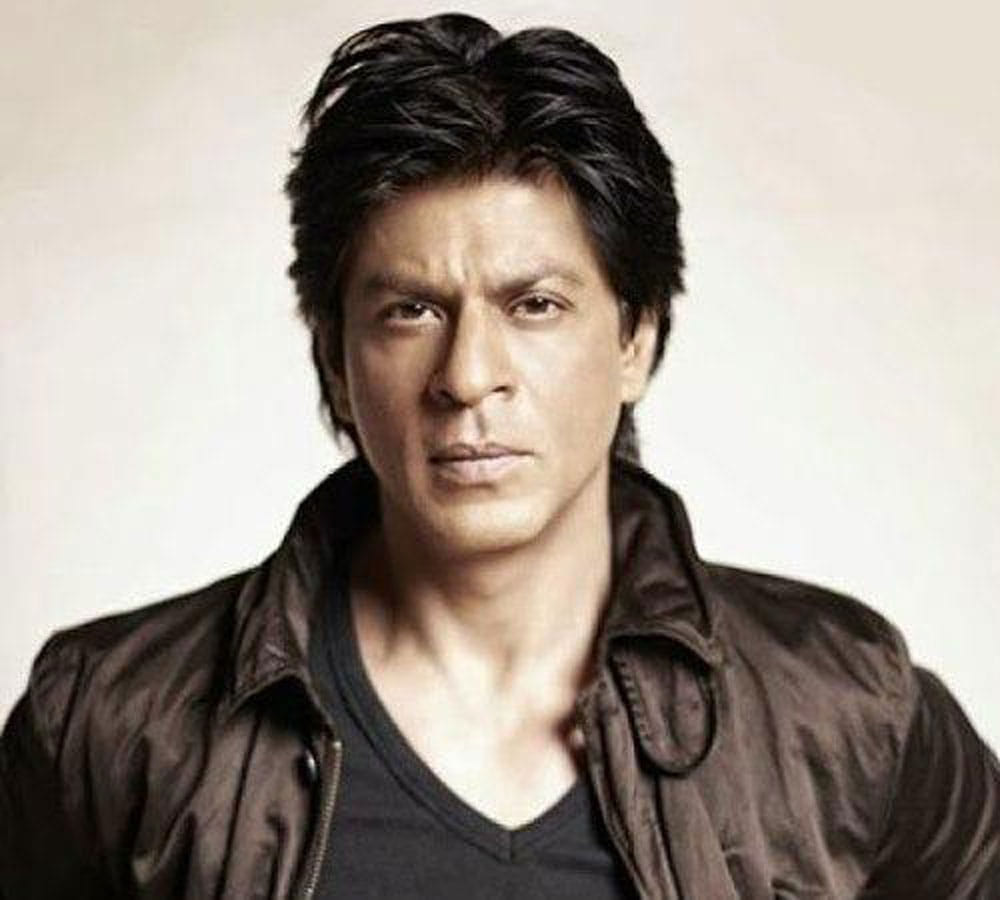 shahrukh khan scufle with fan in turkey